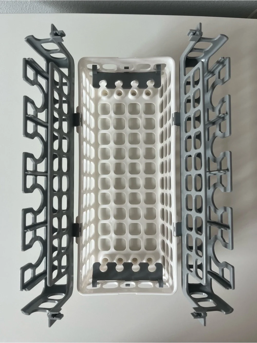 OXO Tot Dishwasher Basket - Minimal Use 🩶
